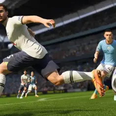 Jak strzelić mocno po ziemi w FIFA 22 i zdobyć więcej goli